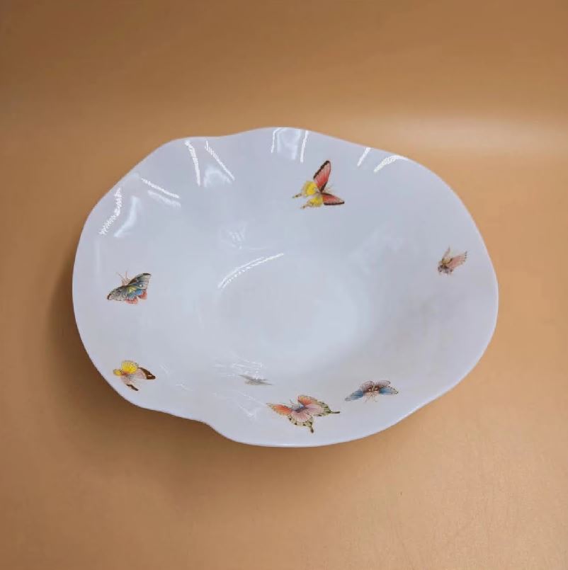釉中彩貝殼盤蝴蝶$1280(21x18.5x7)